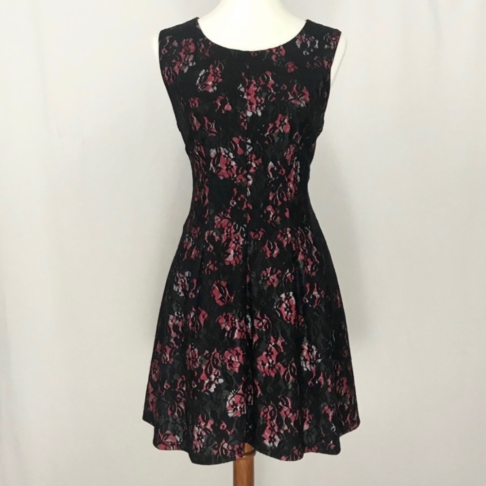 Forever 21 ROSE LACE FIT & FLARE DRESS MEDIUM,BLACK/MULTI